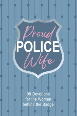 9781424562473 Proud Police Wife